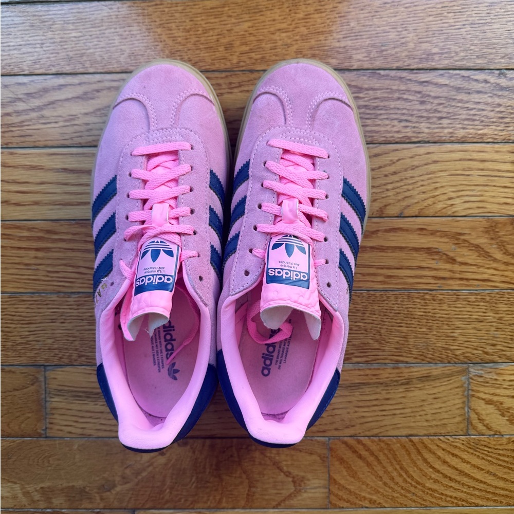 Adidas Women's Pink and Navy Sneakers